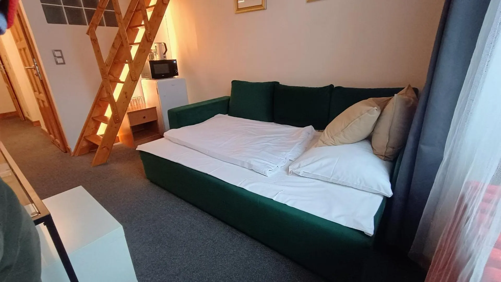 S42 Hotel Prag Çek Cumhuriyeti