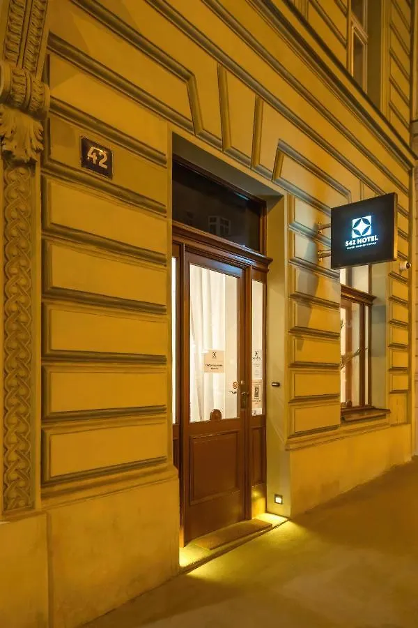 S42 Hotel Praga Apartament